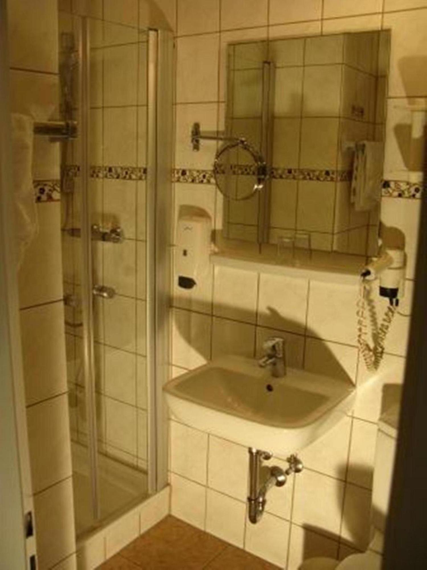 Hotel Waldersee Hannover Luaran gambar