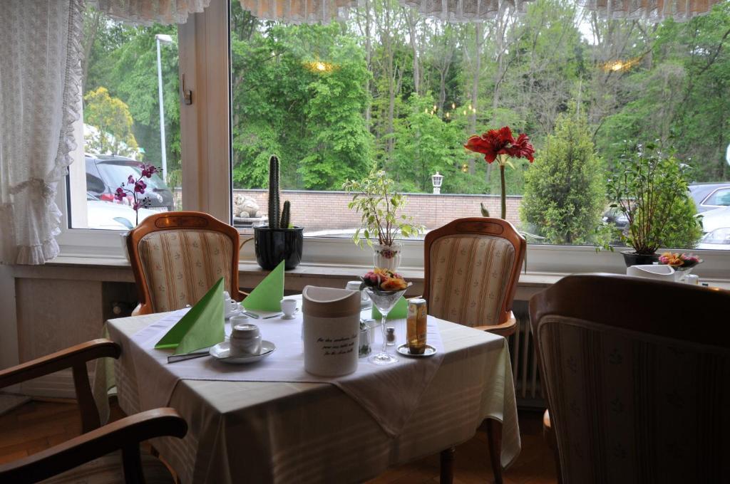 Hotel Waldersee Hannover Luaran gambar