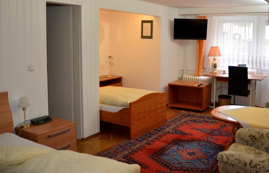 Hotel Waldersee Hannover Luaran gambar